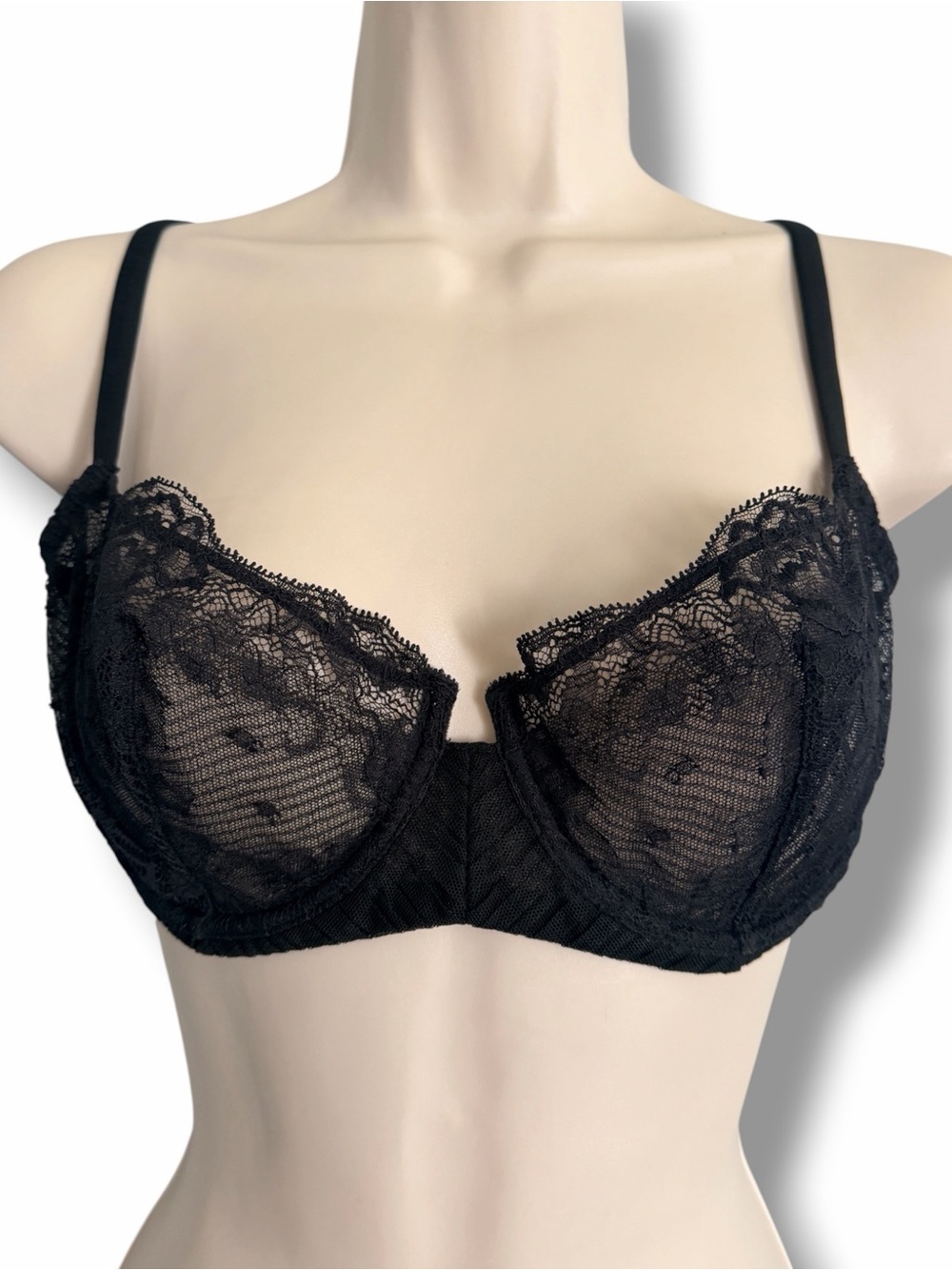 La Perla Scalloped Sheer Lace Bra Black Size 36C